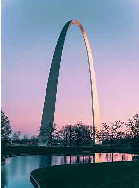 St. Louis Gateway Arch at sunset.